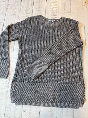 eight eight eight Gray Textured Knit Sweater